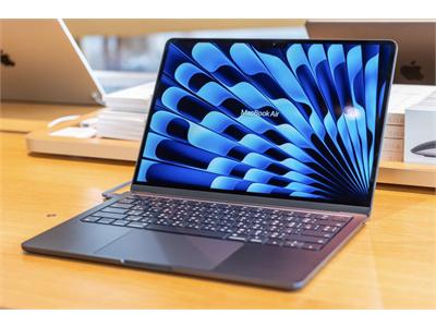 MacBook Air M5 با حافظه بیشتر آمد